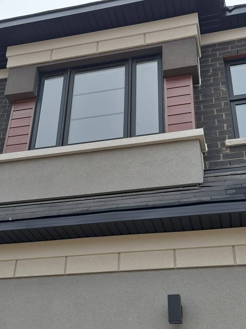 Vinyl siding and trim installation Toronto professional exterior work